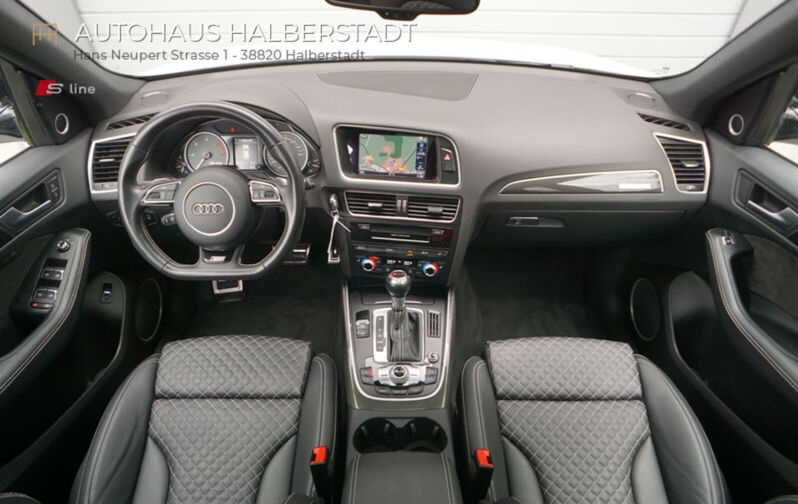 Audi SQ5 plus 3.0 TDI carbone, caméra