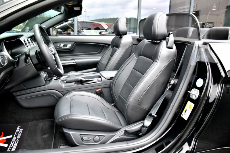 Ford Mustang Cabrio 5.0 Ti-VCT V8 GT