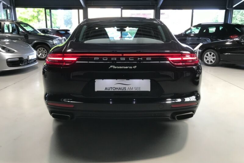 Porsche Panamera 4 Hybride électrique