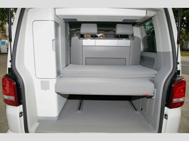 Volkswagen T5 California 2.0 TDI Comfortline 4M