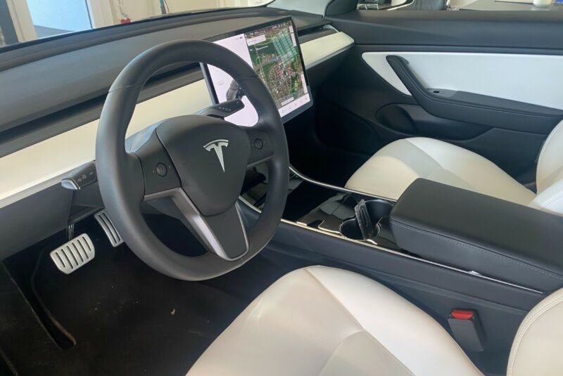 Tesla Model 3 Performance – transmission intégrale
