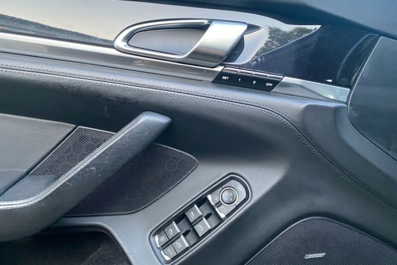 Porsche Panamera 4 S Jantes 22 POUCES Bi-Xénon