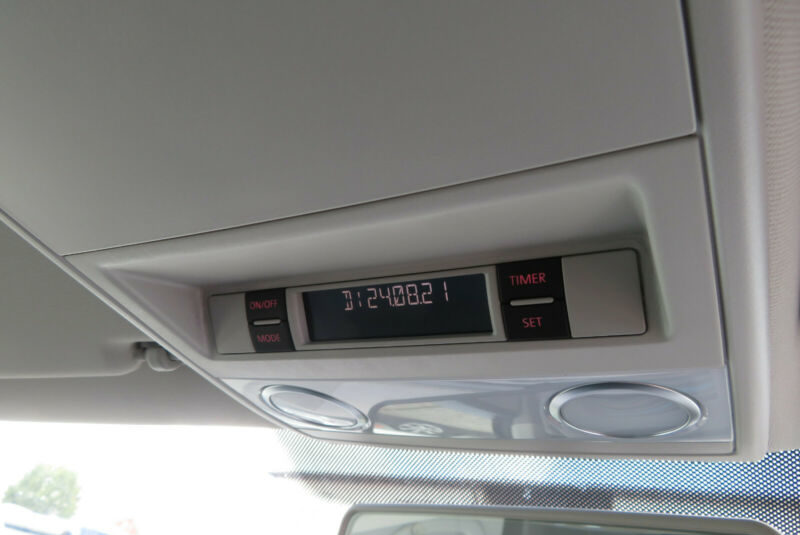 Volkswagen T5 California Beach avec kitchenette