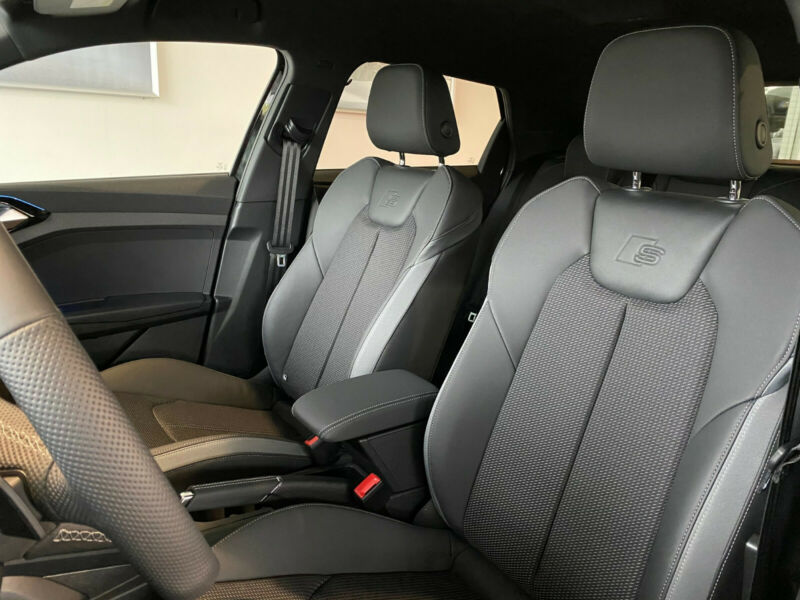 Audi A1 40 TFSI Sport back S Line