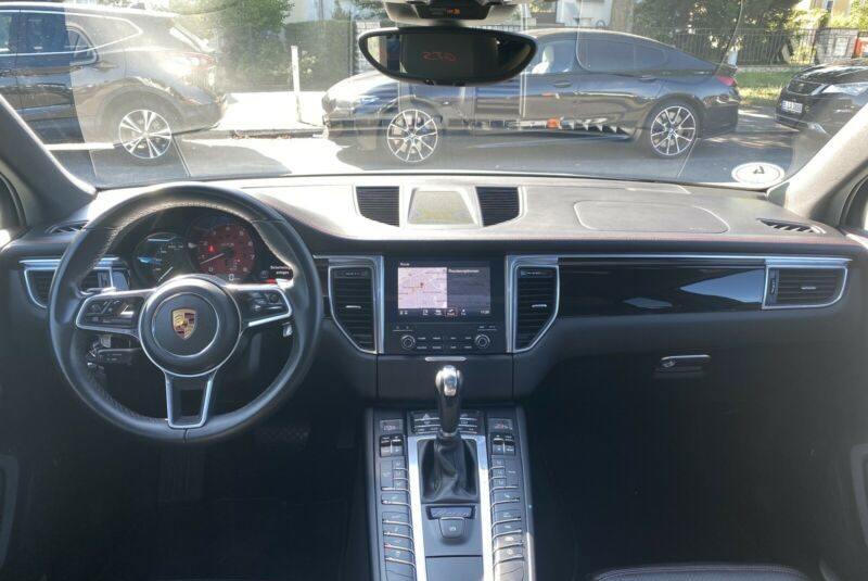 Porsche Macan GTS PDK PANO NAV BOSE
