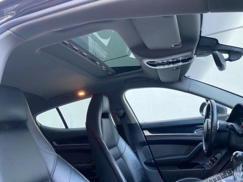 Porsche Panamera 4 S Jantes 22 POUCES Bi-Xénon