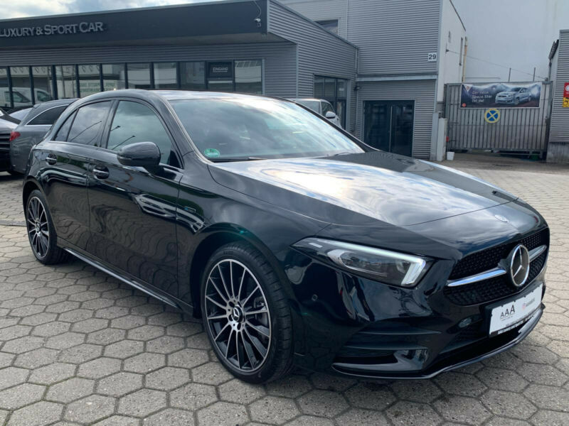 Mercedes Classe A 250 AMG * Navi * Pano *