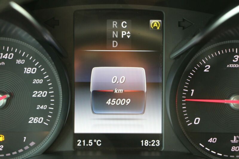 Mercedes-Benz V 220 Marco Polo Edition Distronic