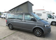 Volkswagen T5 California Beach avec kitchenette