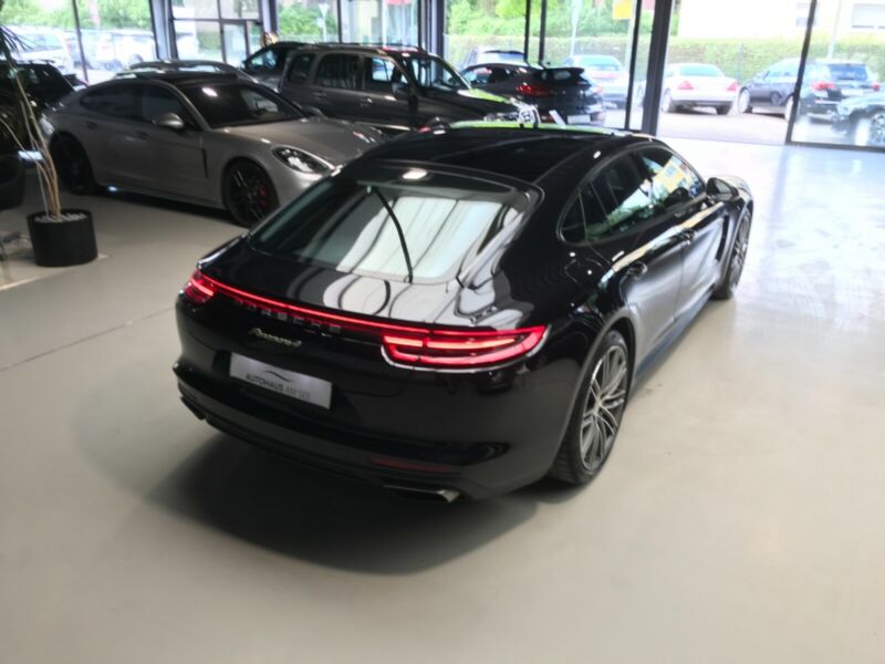 Porsche Panamera 4 Hybride électrique