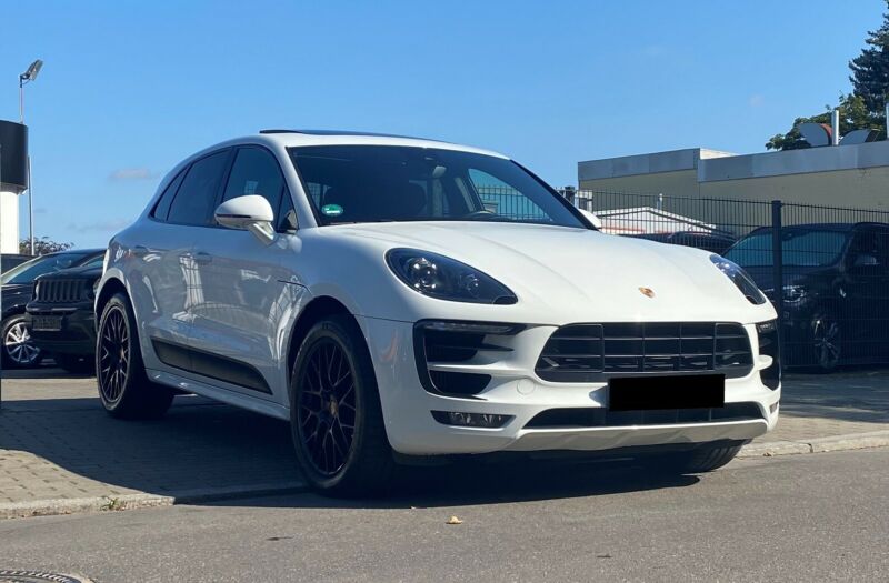 Porsche Macan GTS PDK PANO NAV BOSE