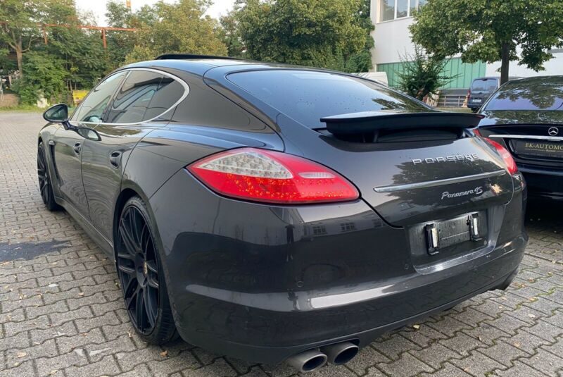 Porsche Panamera 4 S Jantes 22 POUCES Bi-Xénon