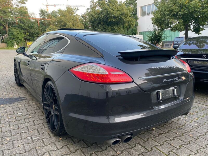 Porsche Panamera 4 S Jantes 22 POUCES Bi-Xénon