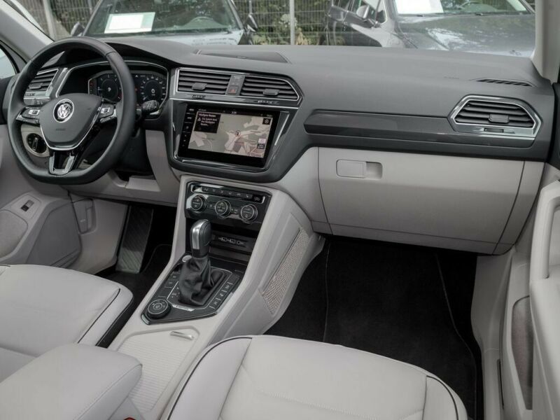 Volkswagen Tiguan 2.0 TDI DSG R-Line Cuir