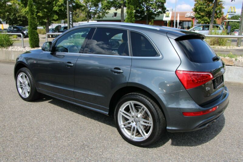 Audi Q5 2.0 TDI quattro S-Line