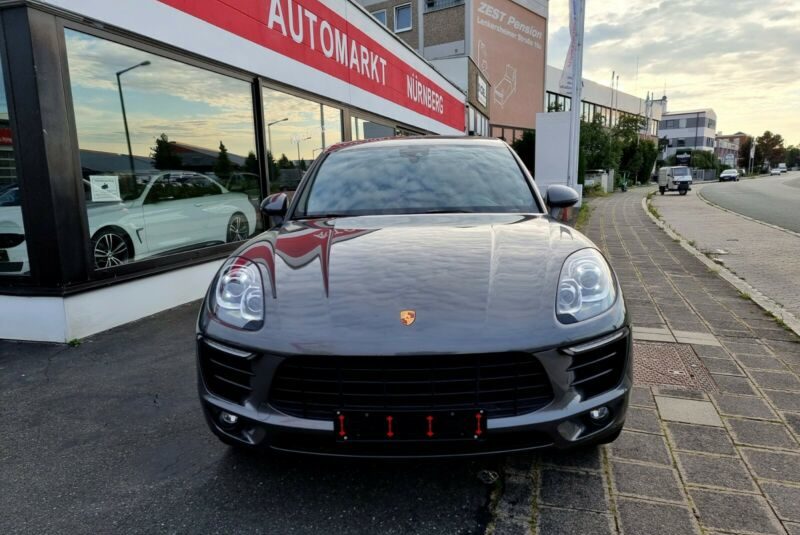 Porsche Macan Sport  BOSE  ALCANTARA PANORAMA