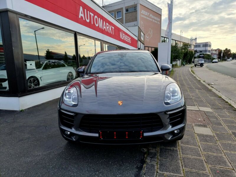 Porsche Macan Sport  BOSE  ALCANTARA PANORAMA