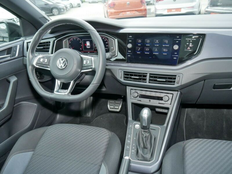 Volkswagen Polo 1.5TSI DSG High R-Line
