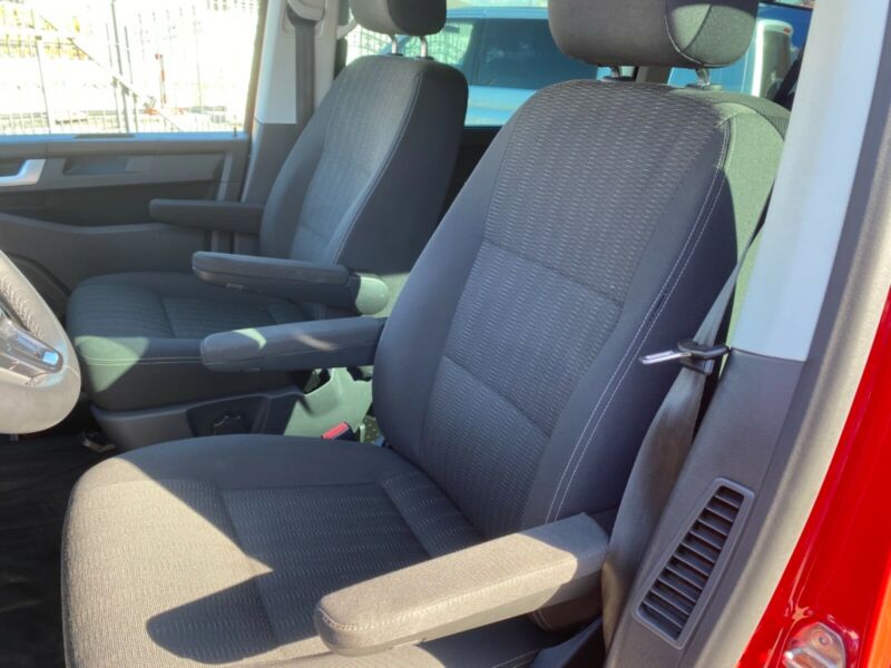 Volkswagen T6 Caravelle Comfortline 4Motion