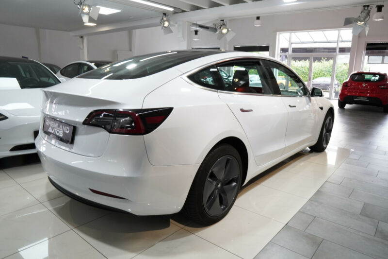Tesla Model 3 Excellent état Gamme standard