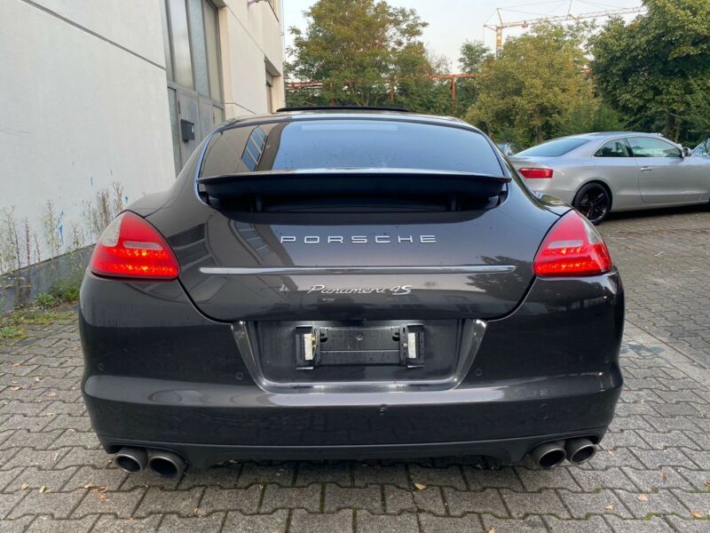 Porsche Panamera 4 S Jantes 22 POUCES Bi-Xénon