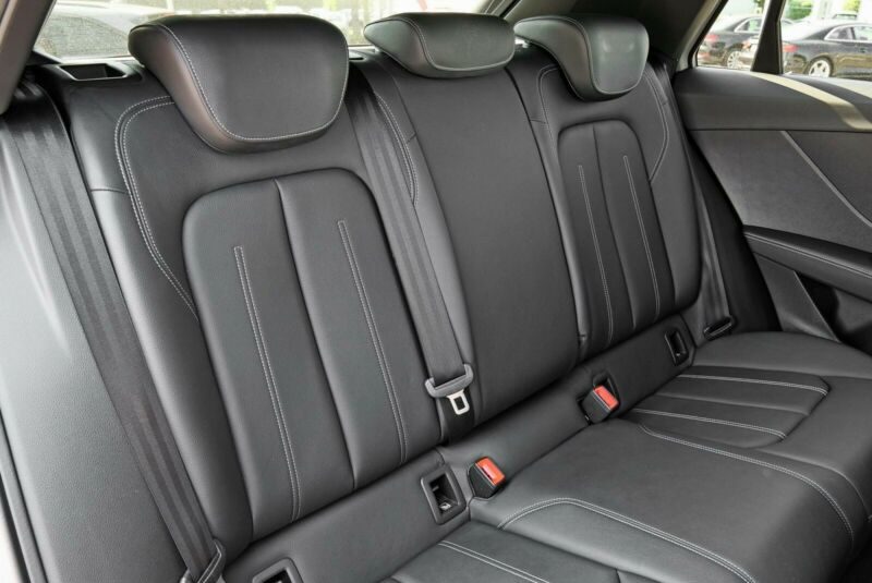 Audi Q2 2.0 TFSI édition one S tronic