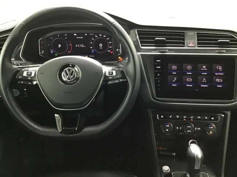 Volkswagen Tiguan 2.0 TDI 4M R-LINE