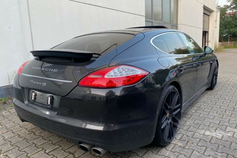 Porsche Panamera 4 S Jantes 22 POUCES Bi-Xénon