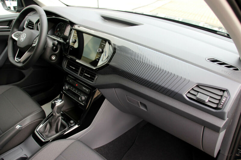 Volkswagen T-Cross 1.5 TSI DSG Style R-line