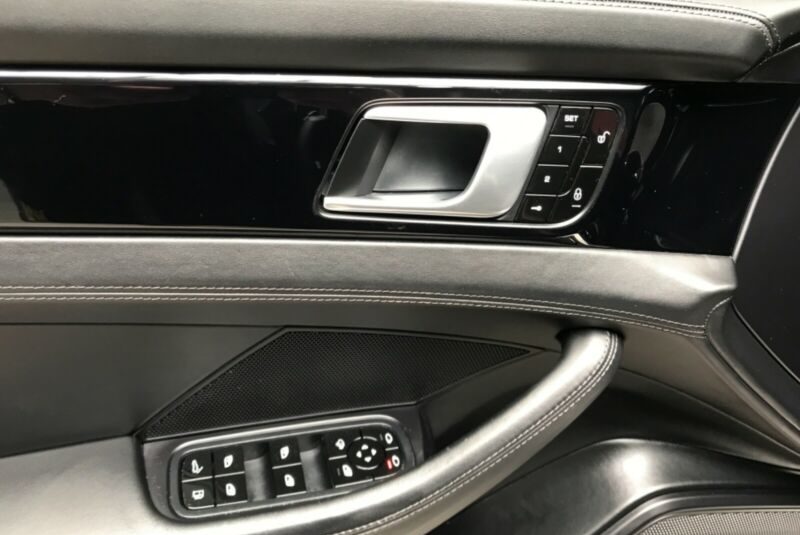 Porsche Panamera 4 Hybride électrique