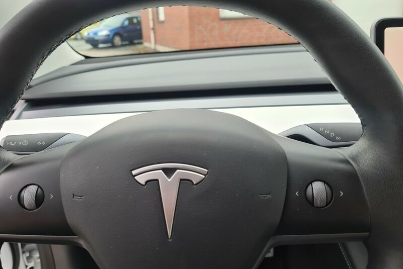 Tesla Model 3 PERFORMANCE Q1 FL