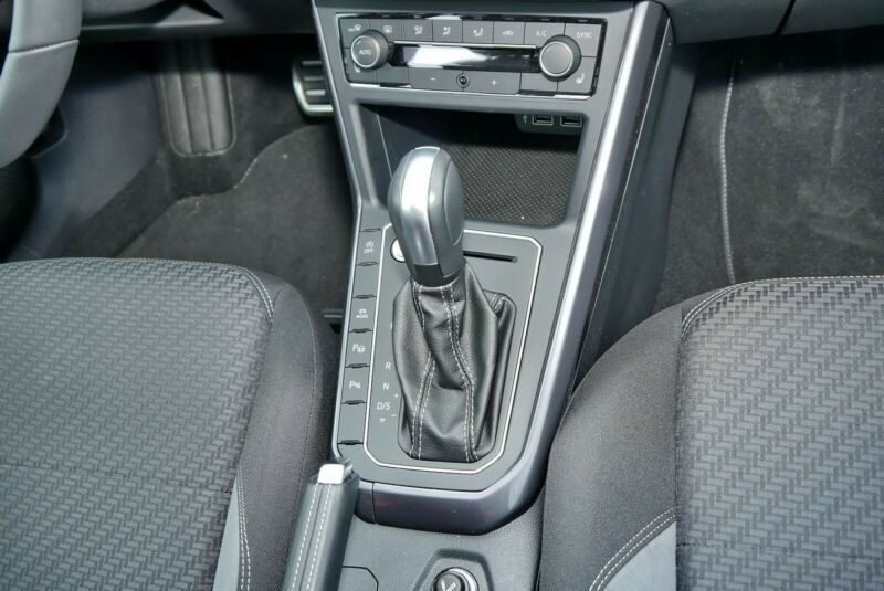 Volkswagen Polo 1.5TSI DSG High R-Line