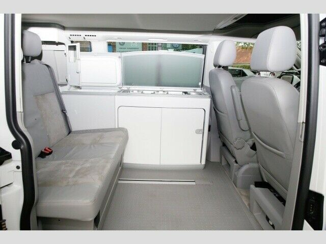 Volkswagen T5 California 2.0 TDI Comfortline 4M