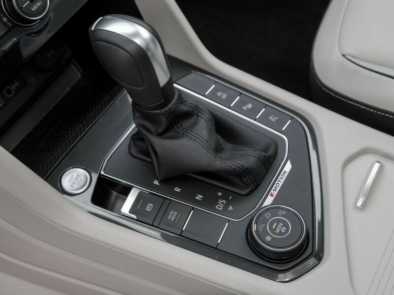 Volkswagen Tiguan 2.0 TDI DSG R-Line Cuir