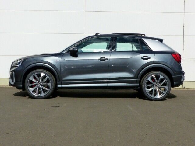 Audi Q2 35 TFSI S-TRONIC S-LINE