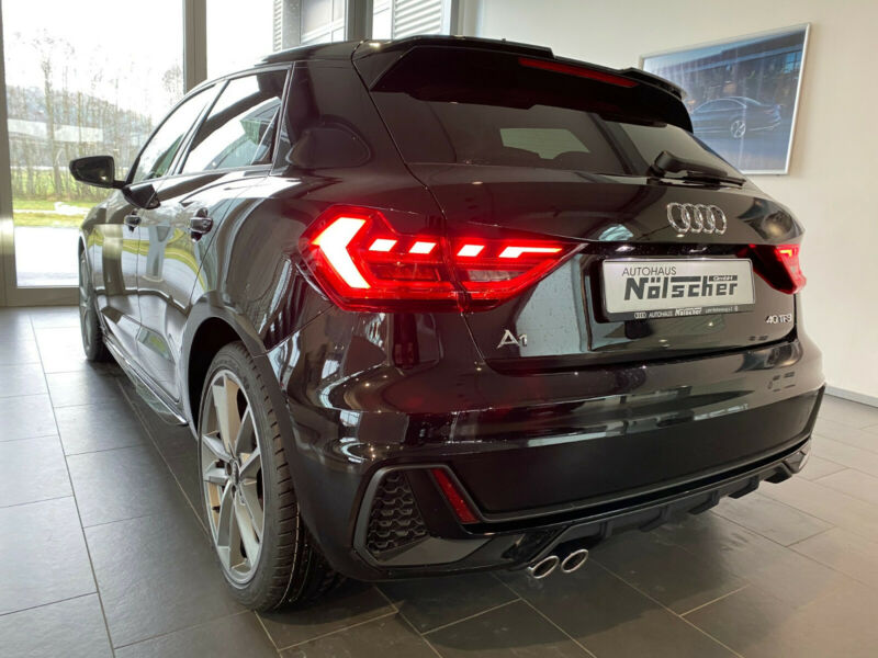 Audi A1 40 TFSI Sport back S Line