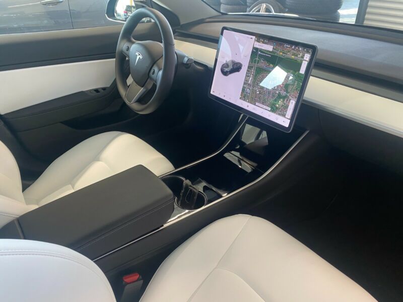 Tesla Model 3 Performance – transmission intégrale