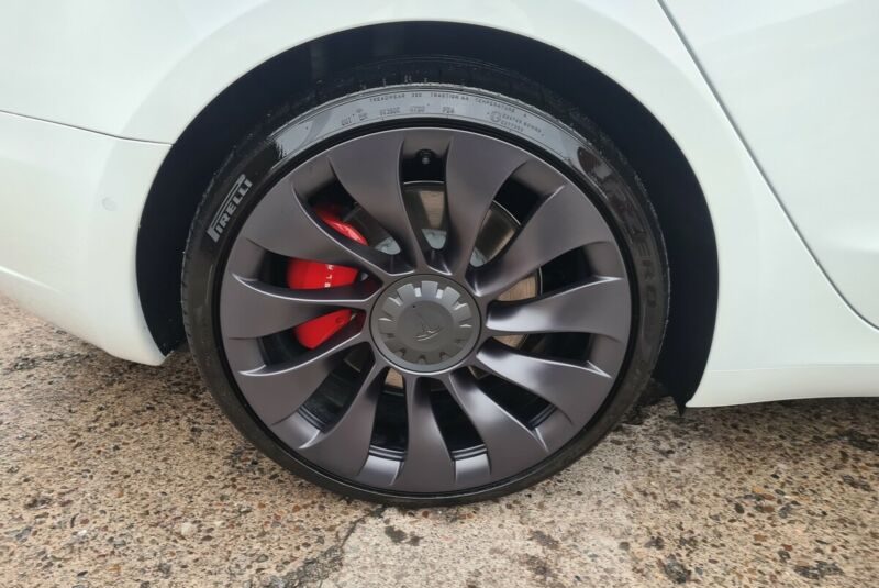 Tesla Model 3 PERFORMANCE Q1 FL