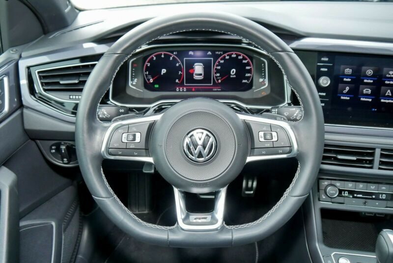 Volkswagen Polo 1.5TSI DSG High R-Line
