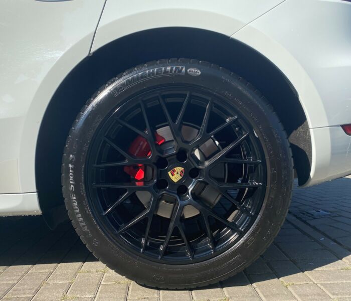 Porsche Macan GTS PDK PANO NAV BOSE