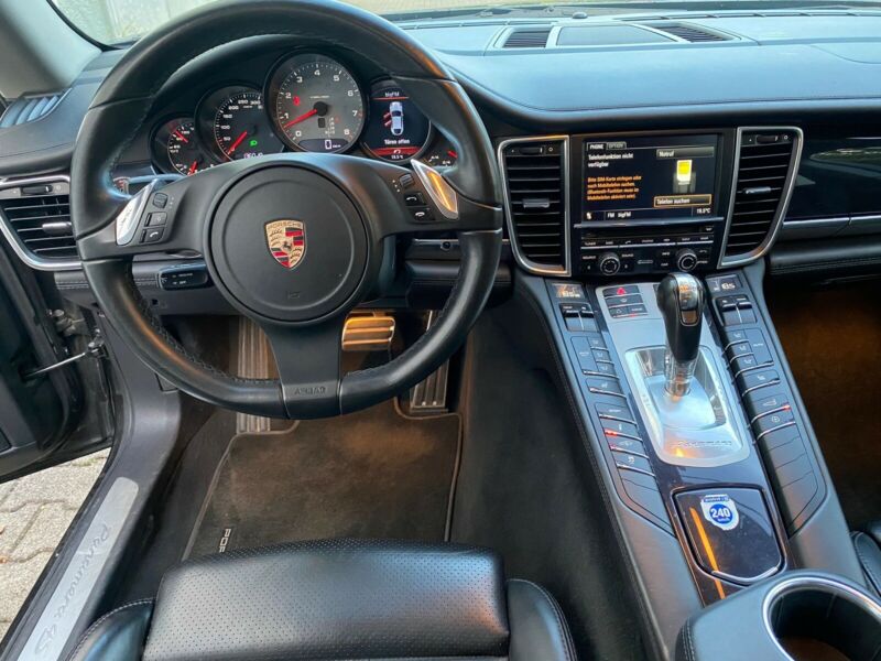 Porsche Panamera 4 S Jantes 22 POUCES Bi-Xénon