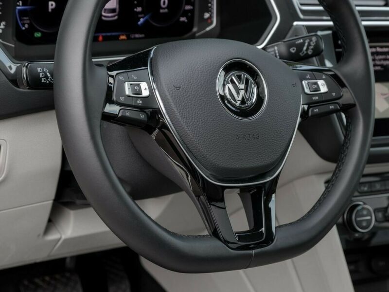Volkswagen Tiguan 2.0 TDI DSG R-Line Cuir