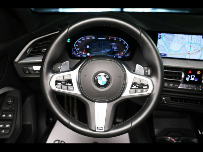 BMW 135 i XDRIVE 5-Tr AUTO  VIRTUEL