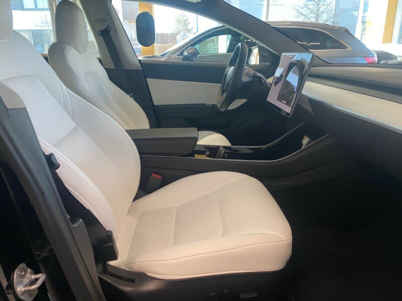 Tesla Model 3 Performance – transmission intégrale