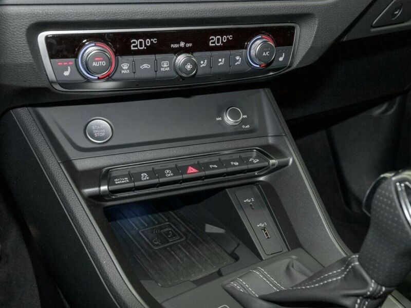 Audi Q3 Sportback 40 TDI  S LINE