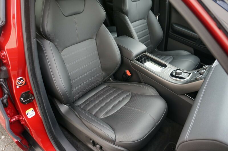 Land Rover Evoque Si4 HSE Dynamic