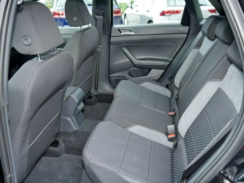 Volkswagen Polo 1.5TSI DSG High R-Line