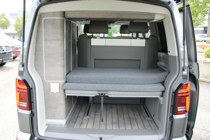 Volkswagen T6.1 California Ocean Edition