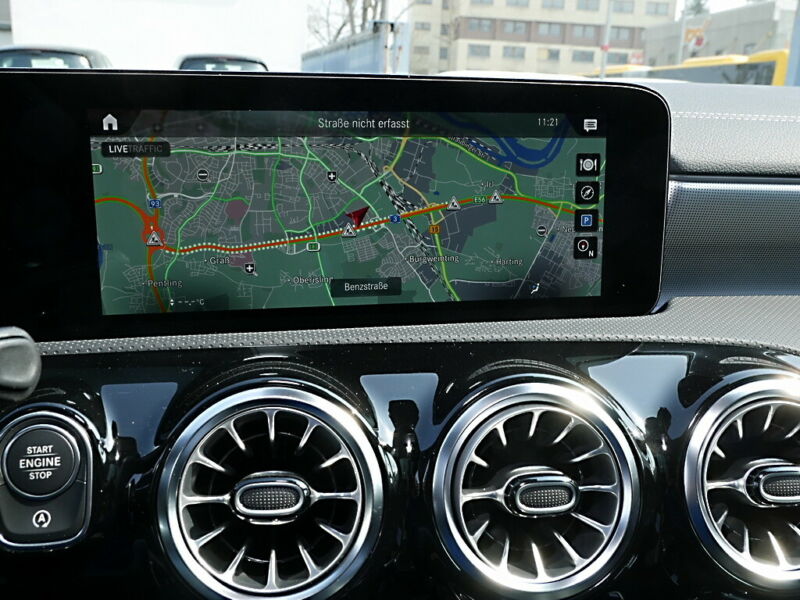 Mercedes-Benz A 220 d  AMG EDITION