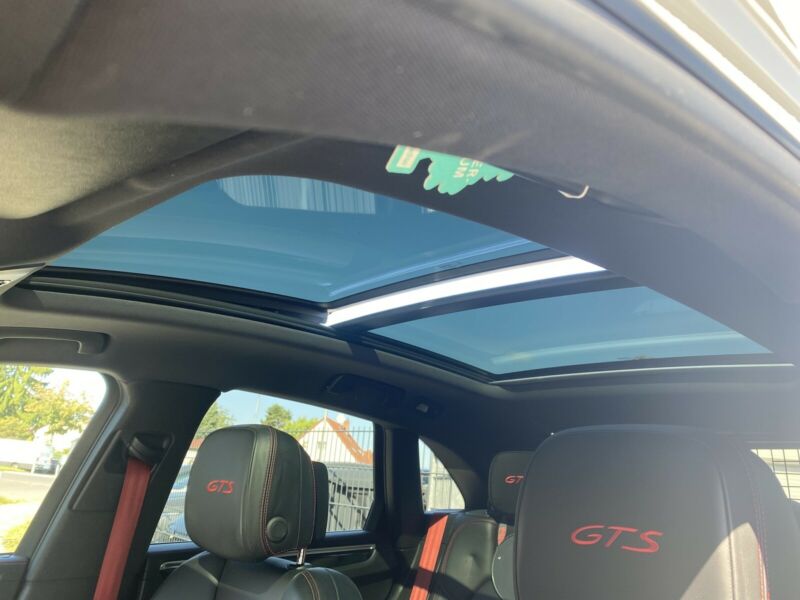 Porsche Macan GTS PDK PANO NAV BOSE